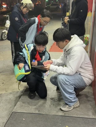 在线下场景进行用户调研